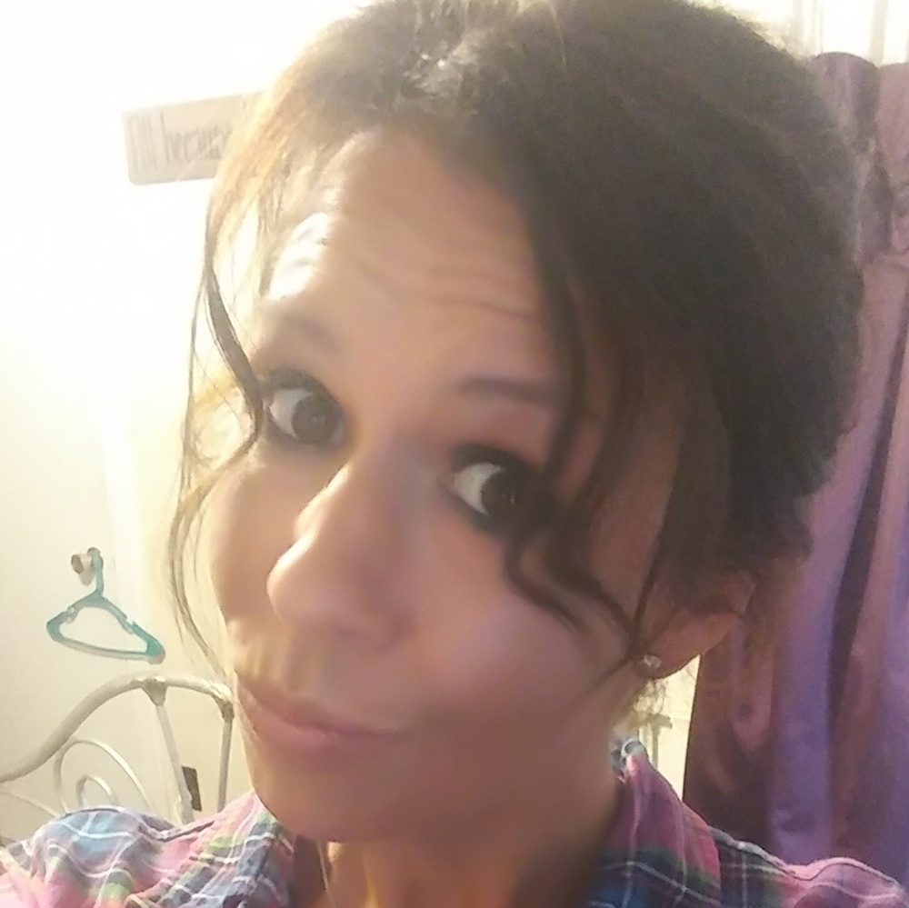 Meet your Posher, Kimberly